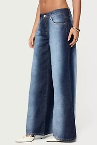 Edikted Ema Bleach Washed Low Rise Jeans