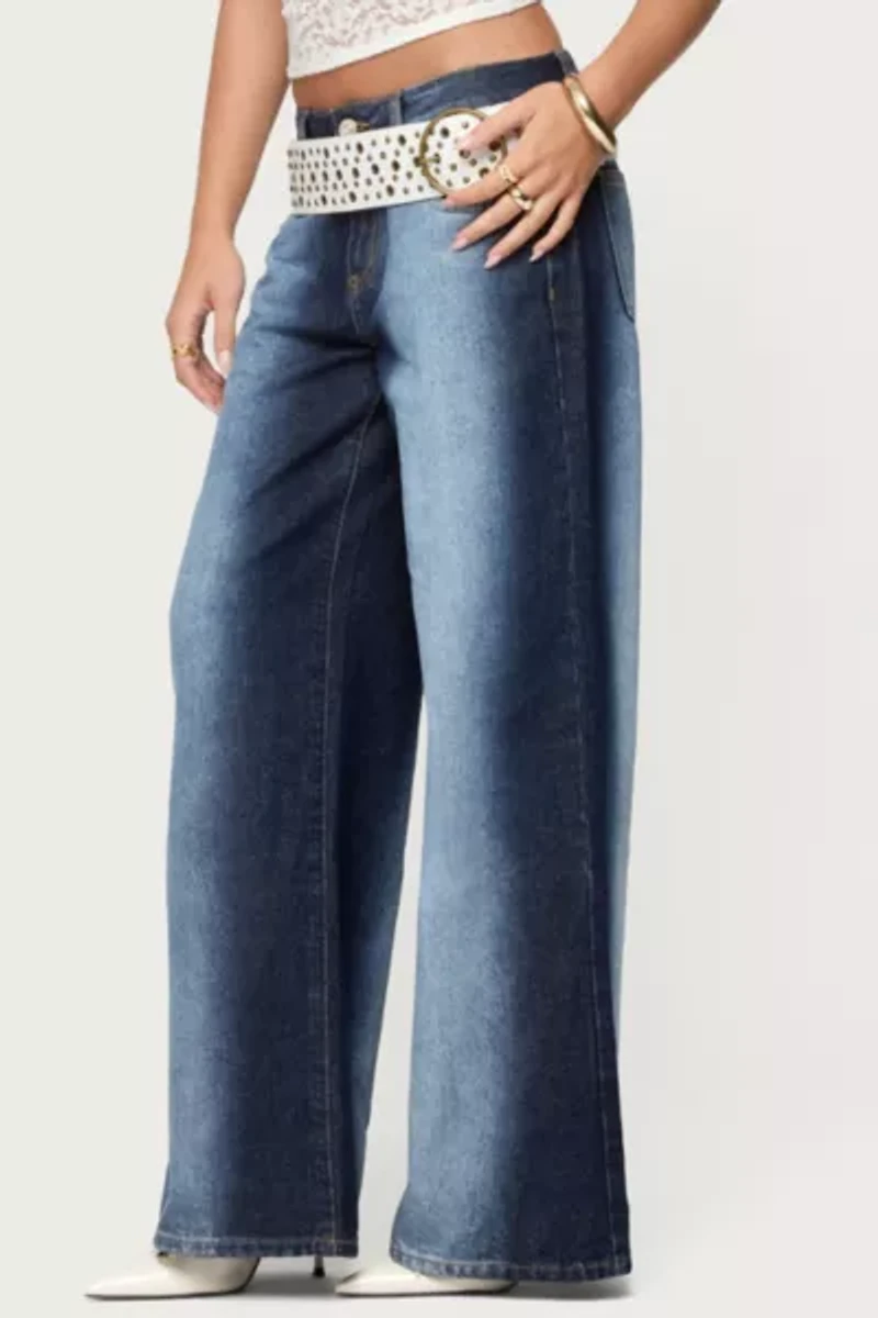 Edikted Ema Bleach Washed Low Rise Jeans