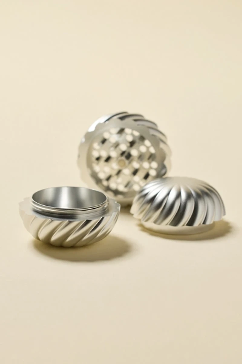 Z’s Life Waveform Metal Grinder