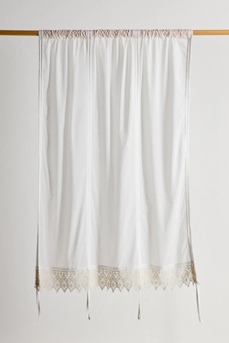 Wispy Crochet Trim Balloon Window Valance