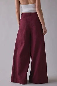 Ghospell Kiraz Pleated Wide Leg Trouser