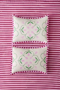 Emelia Tulip Patterned Sham Set