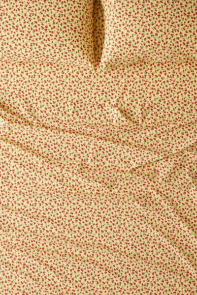 Cherry Land Patterned Sheet Set