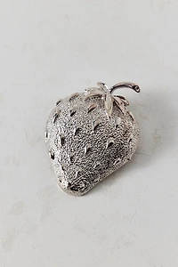 Metal Strawberry Pin