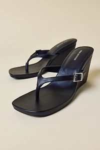 UO Kassie Buckle Wedge Thong Sandal