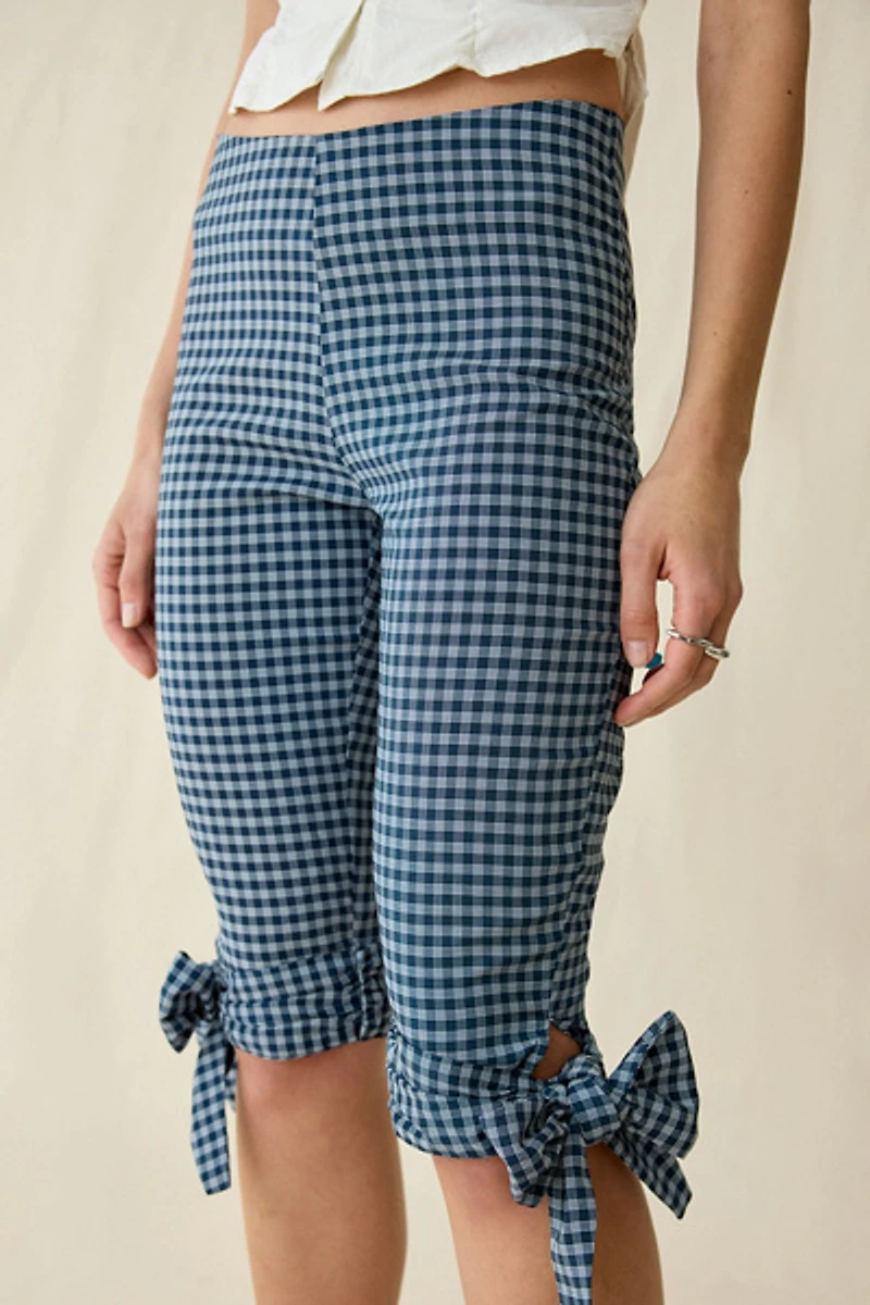 Woodrose Deli Sicily Slim Capri Pants