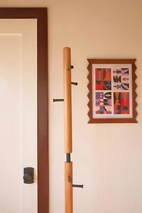 MIRAGE SF Entrova Coat Stand