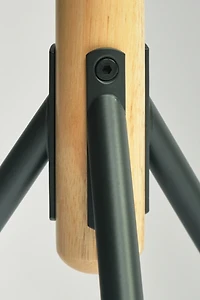 MIRAGE SF Entrova Coat Stand