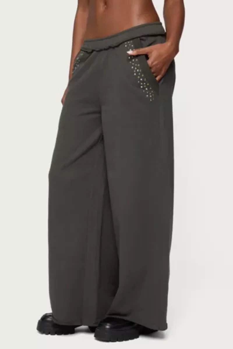 Edikted Wrenn Studded Wide Leg Sweatpants