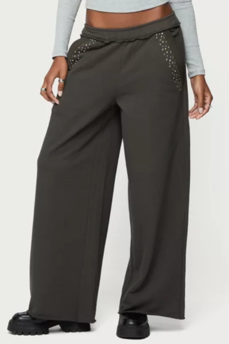 Edikted Wrenn Studded Wide Leg Sweatpants