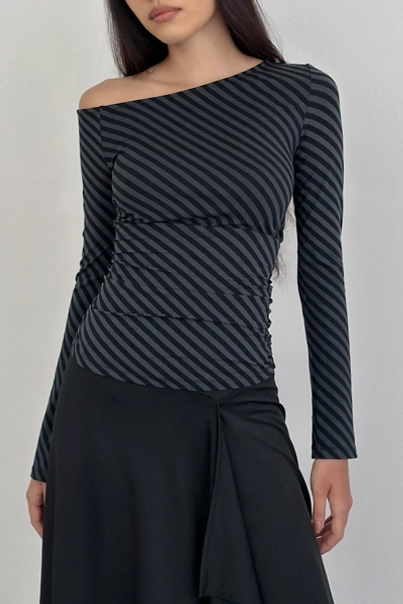 Motel Hoang Asymmetric Off-Shoulder Long Sleeve Top