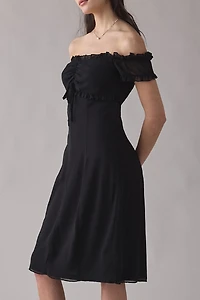 Motel Watimu Cinched Chiffon Off-The-Shoulder Midi Dress