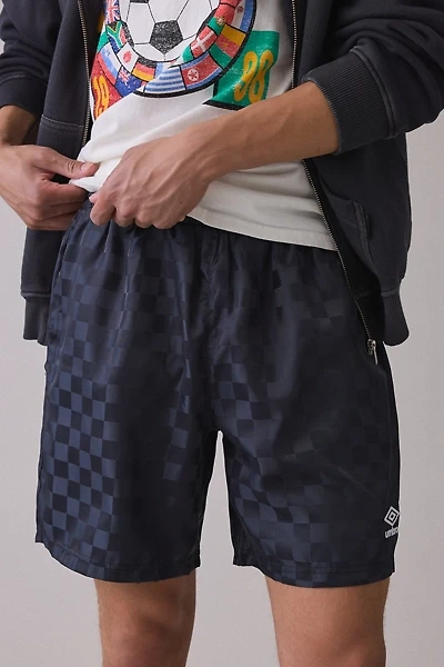 Umbro UO Exclusive Checkerboard Pattern 7” Shorts