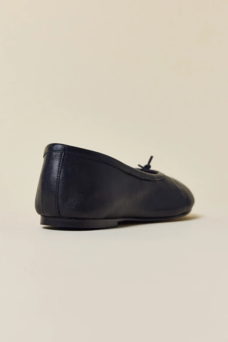 Steve Madden Calico Split Toe Ballet Flats