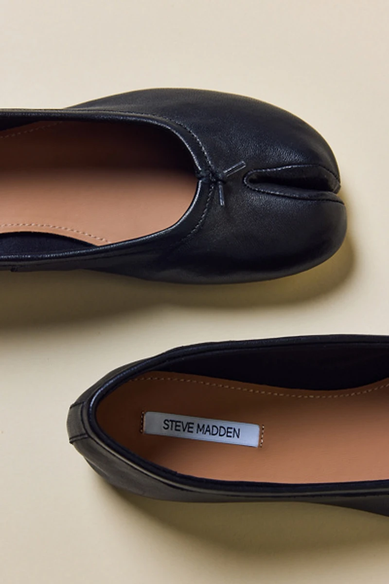 Steve Madden Calico Split Toe Ballet Flat