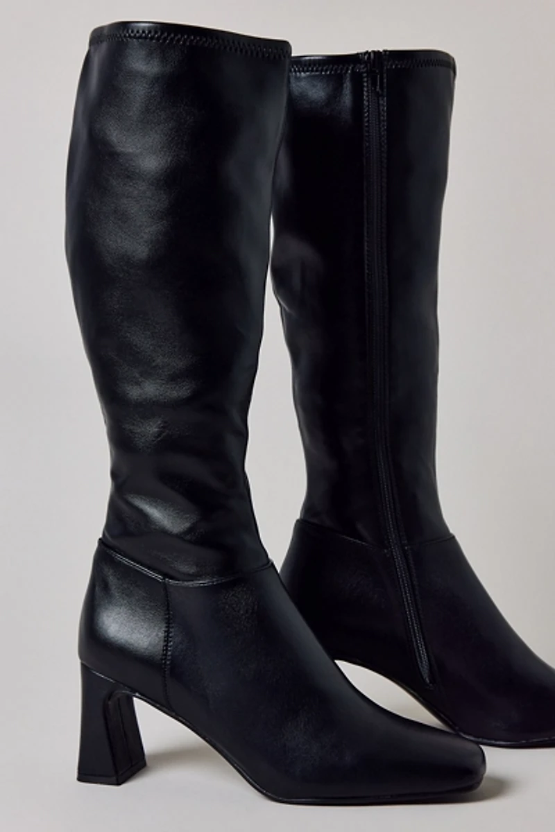 Steve Madden Hunny Knee-High Boot