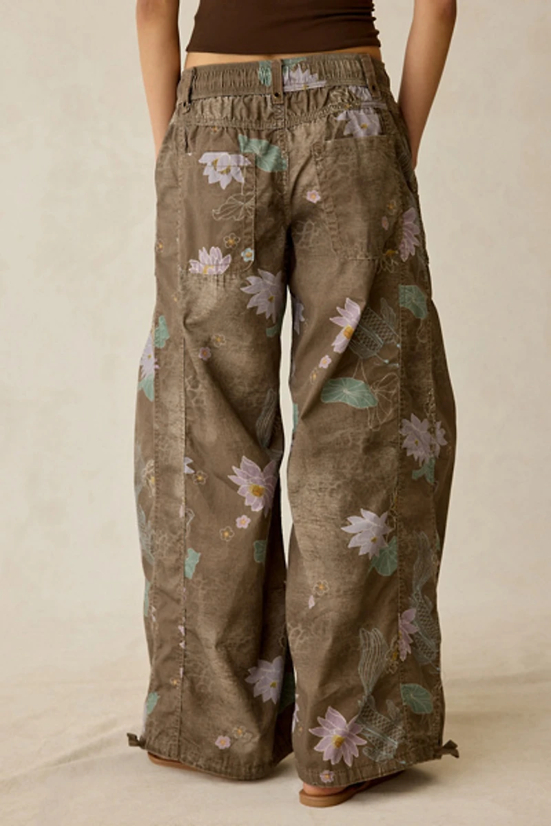 BDG Sunridge Mid-Rise Cargo Balloon Pant