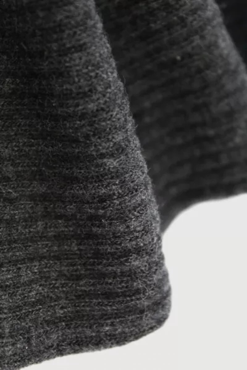 Fraise Classic Crew Grip Sock