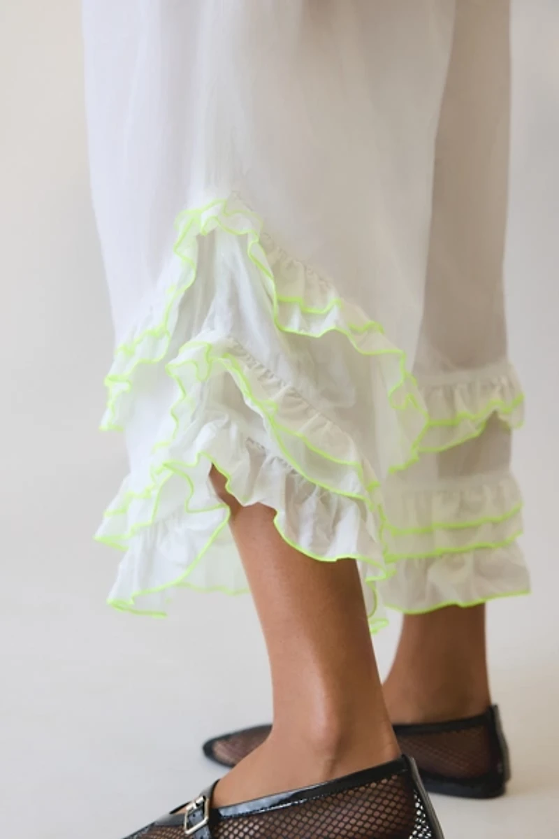 Kimchi Blue Kiss And Tell Ruffle Pull-On Pant