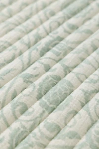 Eden Paisley Patterned Reversible 3-Piece Quilt Set