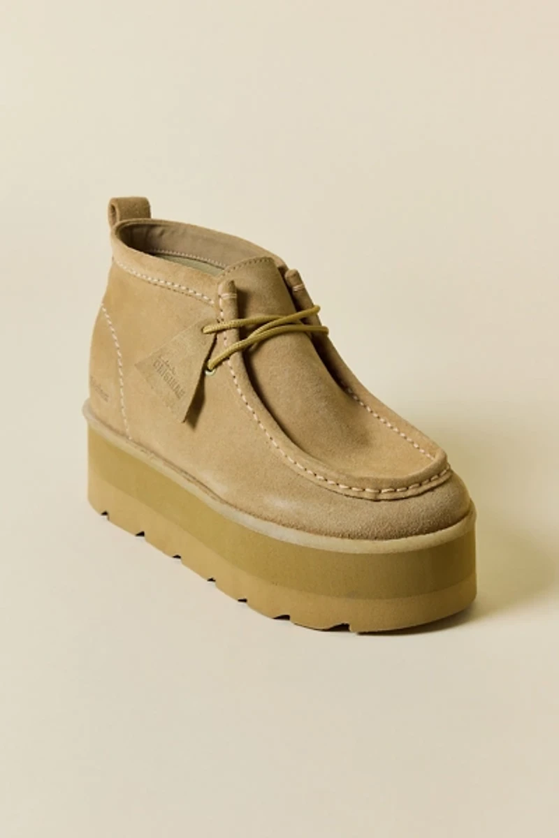 Clarks Women's Meare ELVTD Wallabee Boot