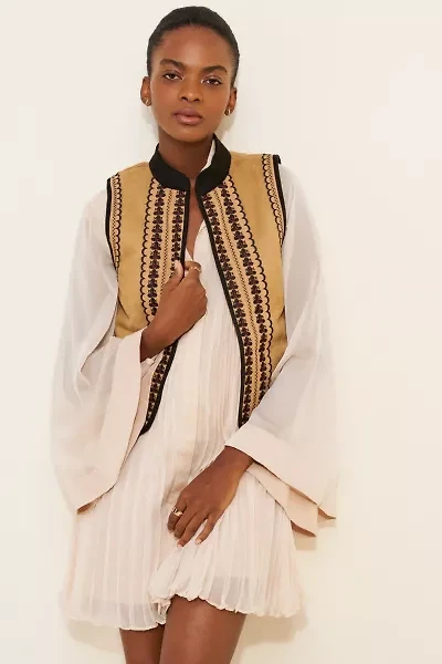 4SI3NNA Embroidered Sherpa Vest