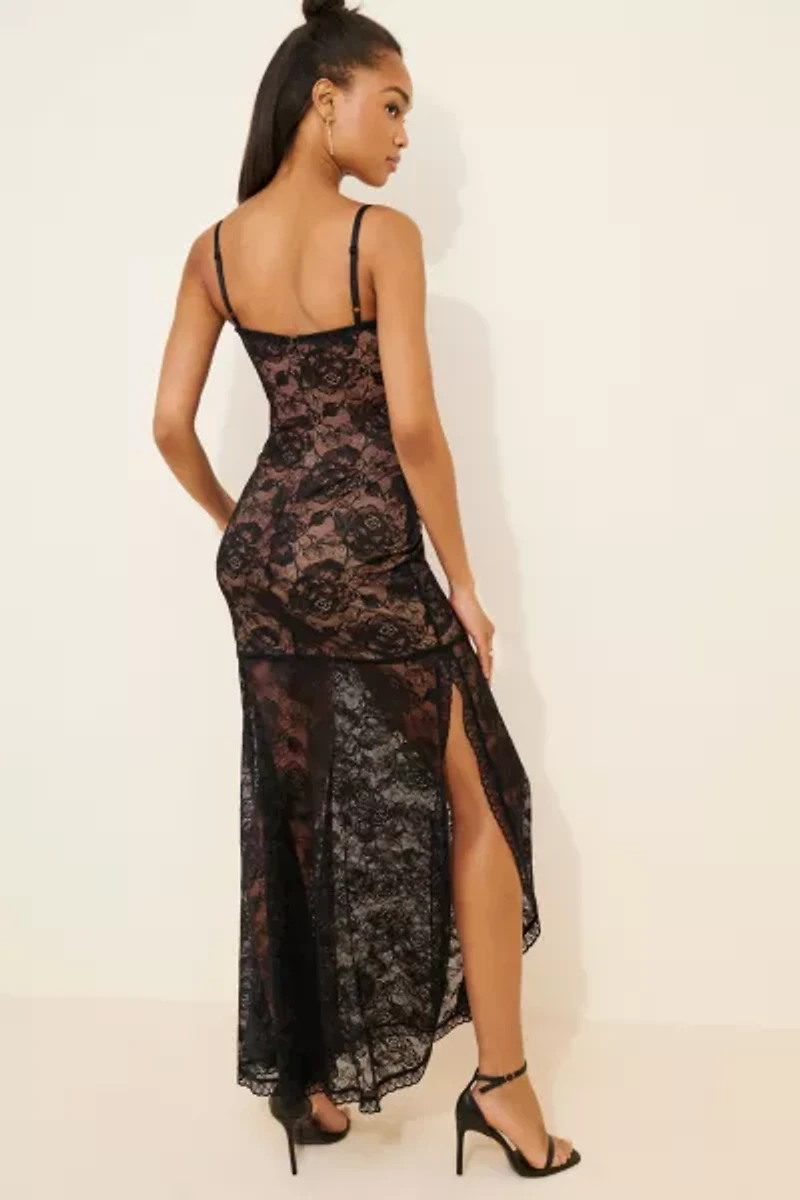 Awaylee Lace Maxi Dress