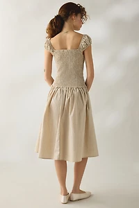 Daisy Street Glow Drop Waist Smocked Midi Dress