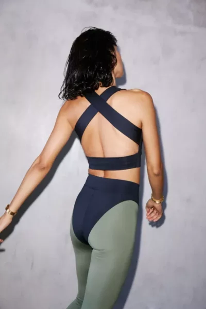HÉROS Cross Crop Sports Bra