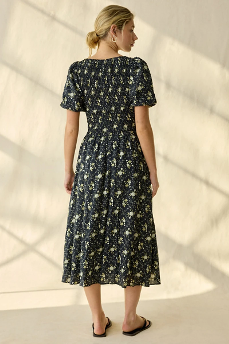 Daisy Street Picnic Perfect Smocked Puff Sleeve Midi Dress