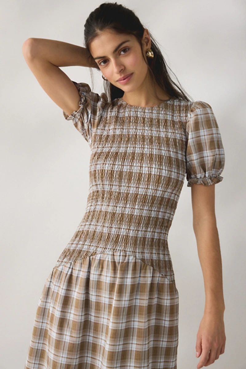 Daisy Street Nectar Puff Sleeve Smocked Midi Dress