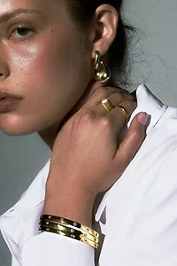 The M Jewelers Cross Stone Stackable Bracelet