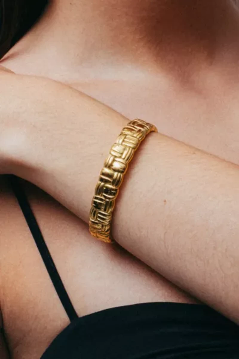 The M Jewelers Bold Weave Cuff