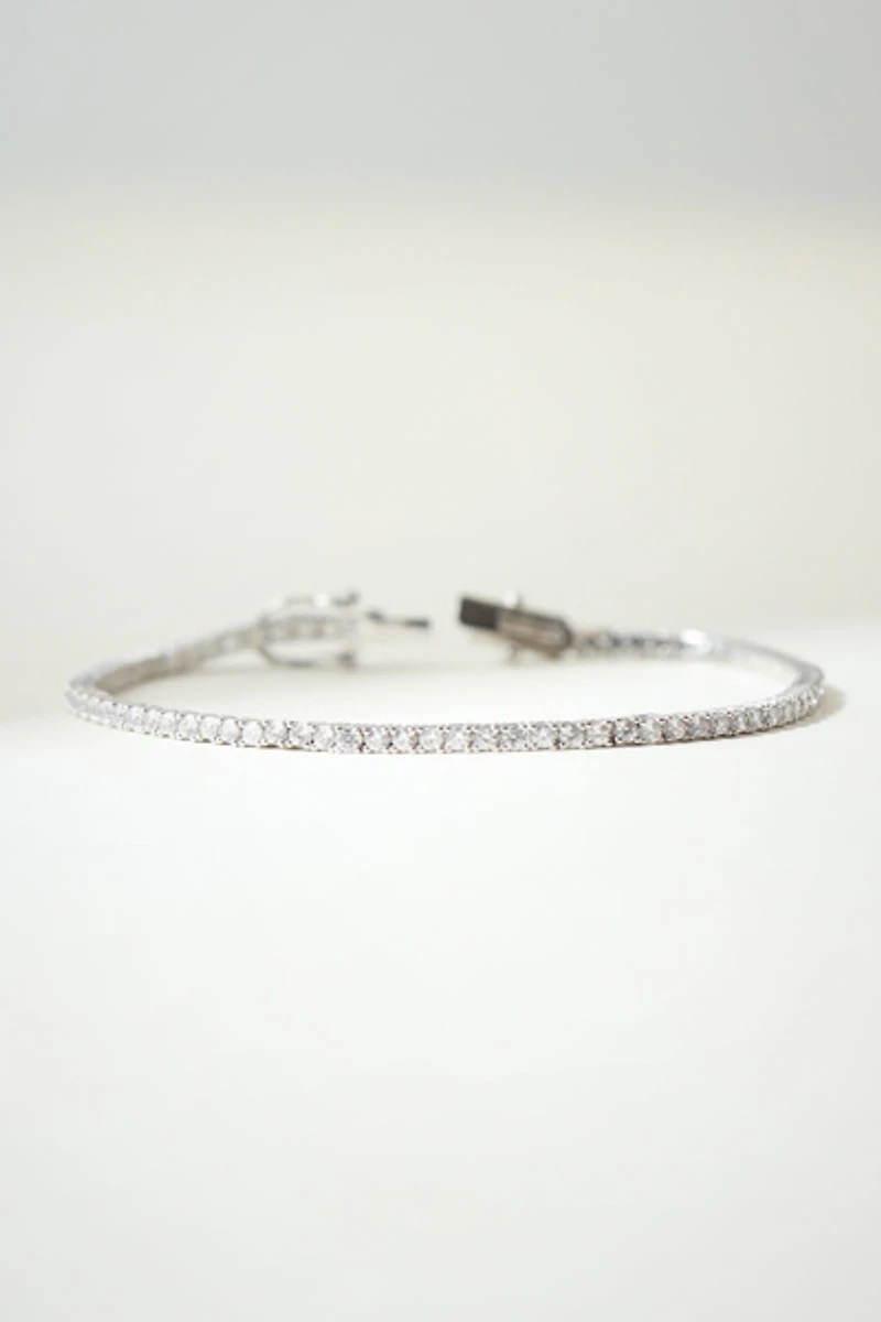 The M Jewelers Pavé Tennis Bracelet