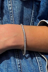 The M Jewelers Pavé Tennis Bracelet