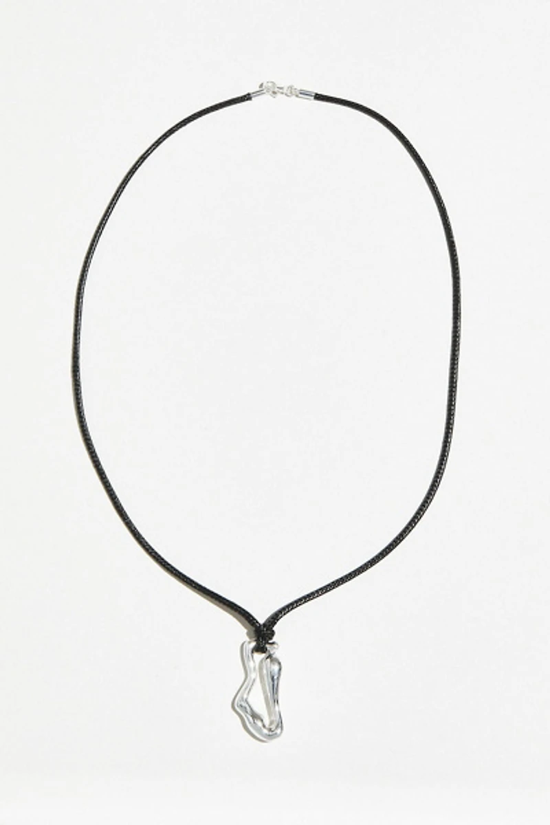 The M Jewelers Kylia Cord Pendant Necklace