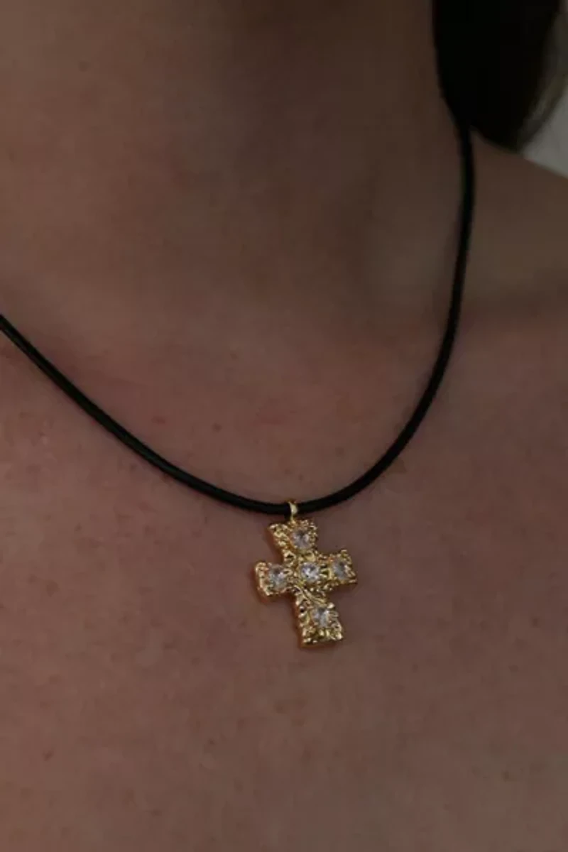 The M Jewelers Izla Cross Necklace