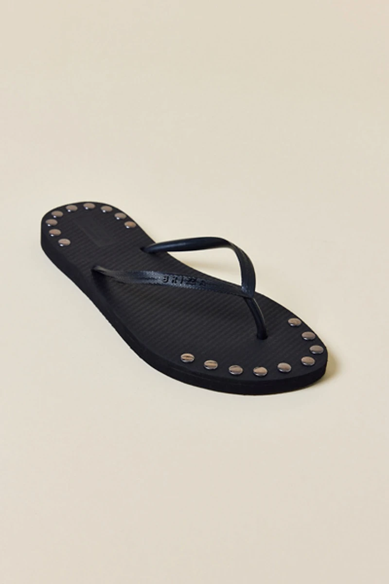 Brizza Arezzo Studded Thong Sandals