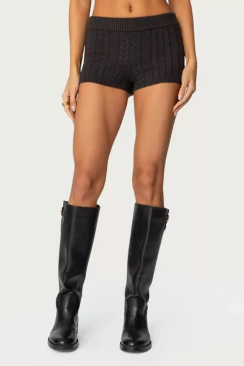 Edikted Avey Cable Knit Shorts