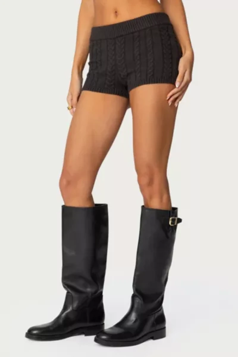 Edikted Avey Cable Knit Shorts