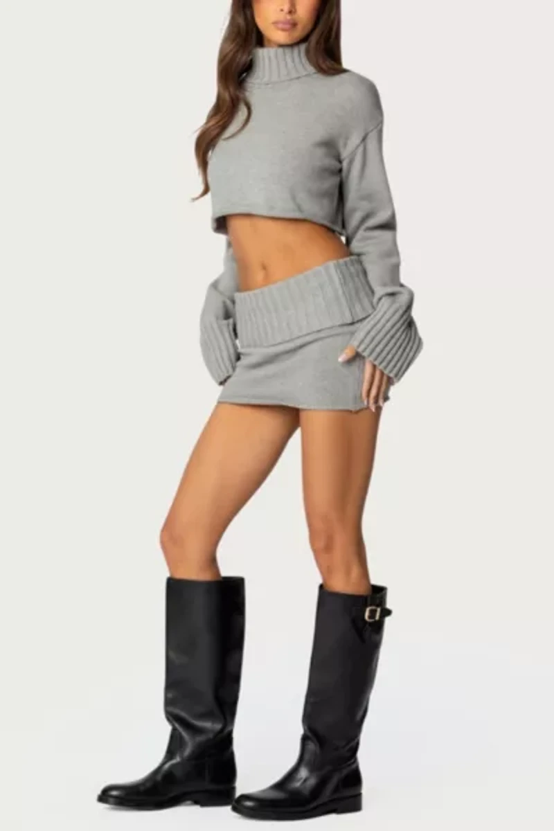 Edikted Gino Cropped Turtle Neck Sweater