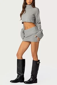 Edikted Gino Cropped Turtle Neck Sweater