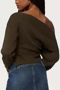 Edikted Chenelle Asymmetric Off Shoulder Sweater