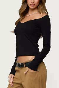 Edikted Nattie Off Shoulder V Neck Top