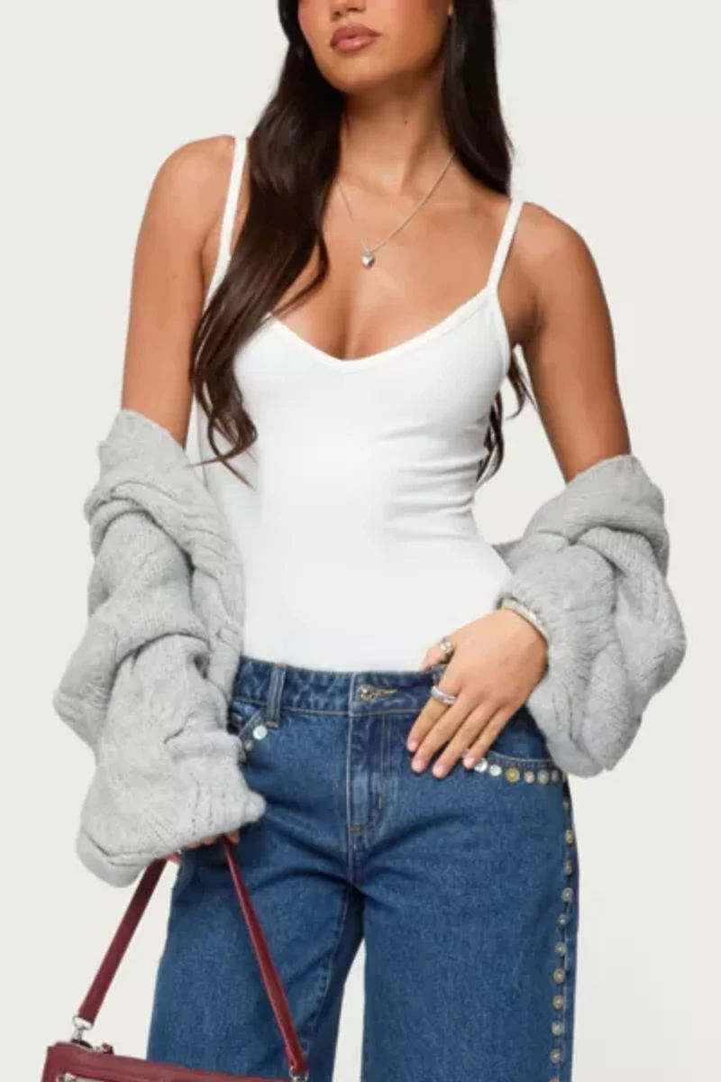 Edikted Teaghan V Neck Fitted Bodysuit