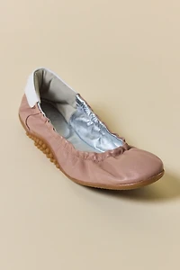 P448 Women's Stella Flats