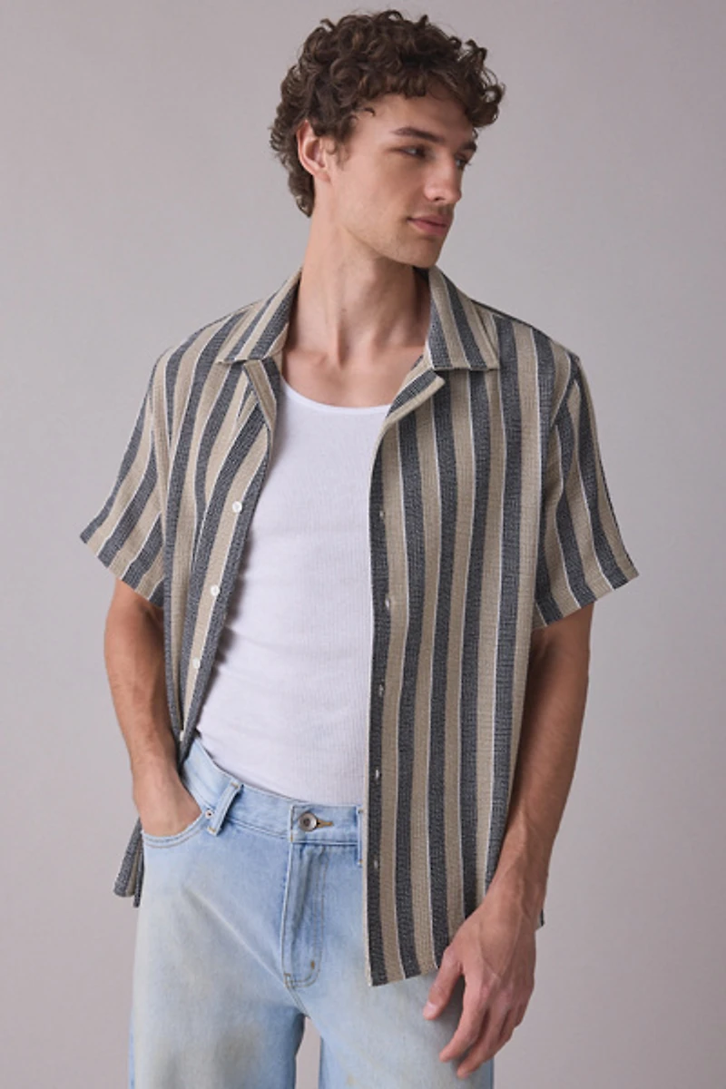 UO Textured Wide Stripe Woven Camp Collar Shirt