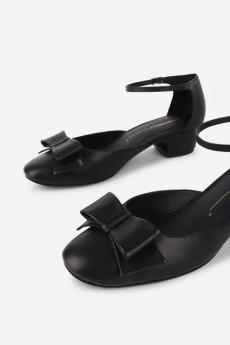 Intentionally Blank Accord Mary Jane Heel