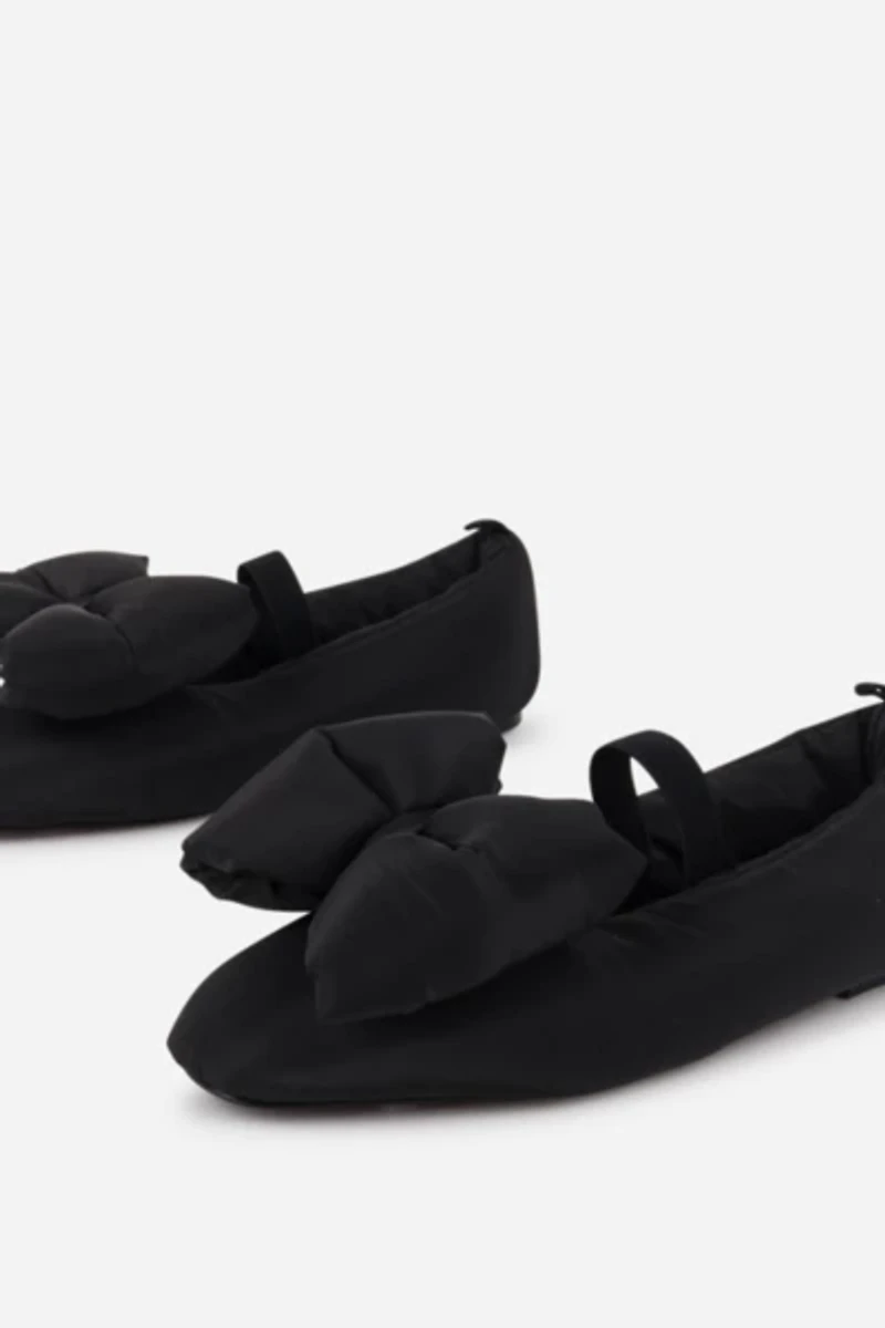 Intentionally Blank KOR Puffer Mary Jane Flat