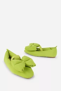 Intentionally Blank Kor P